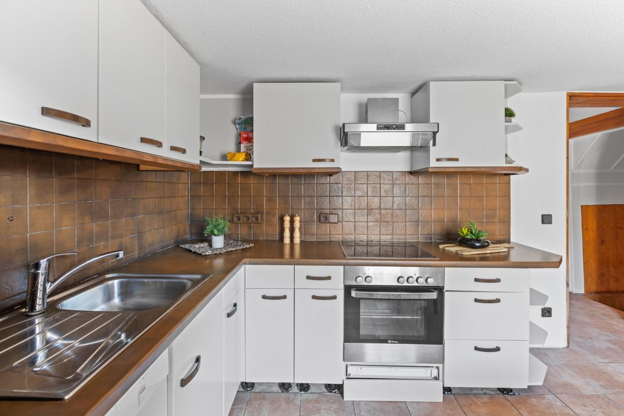 Sabina Monteurwohnung I 75 Zoll Tv I Kueche I Bad I Backofen I 트렙빈 외부 사진